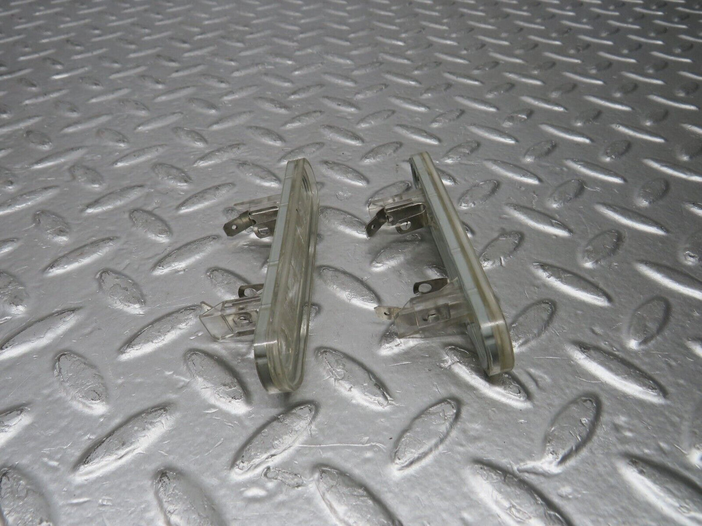 29556 Mercedes-Benz W124 230E Rear License Plate Light 1248200256