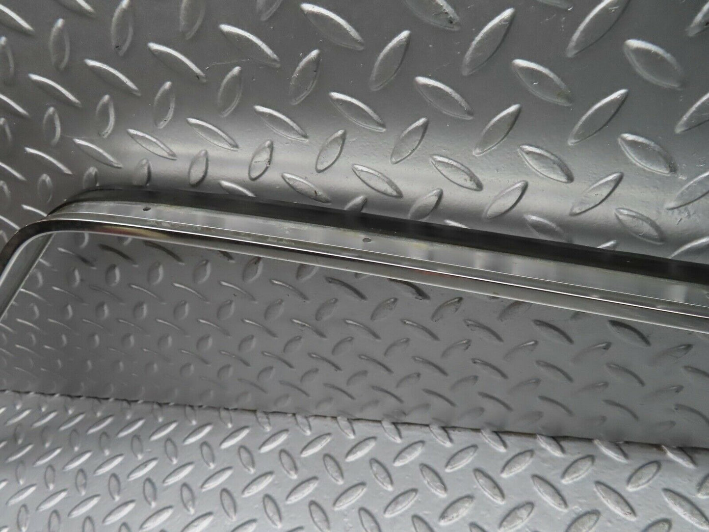 20955 Mercedes-Benz W114 250CE Coupe Roof Chrome Moulding Trim Left Side
