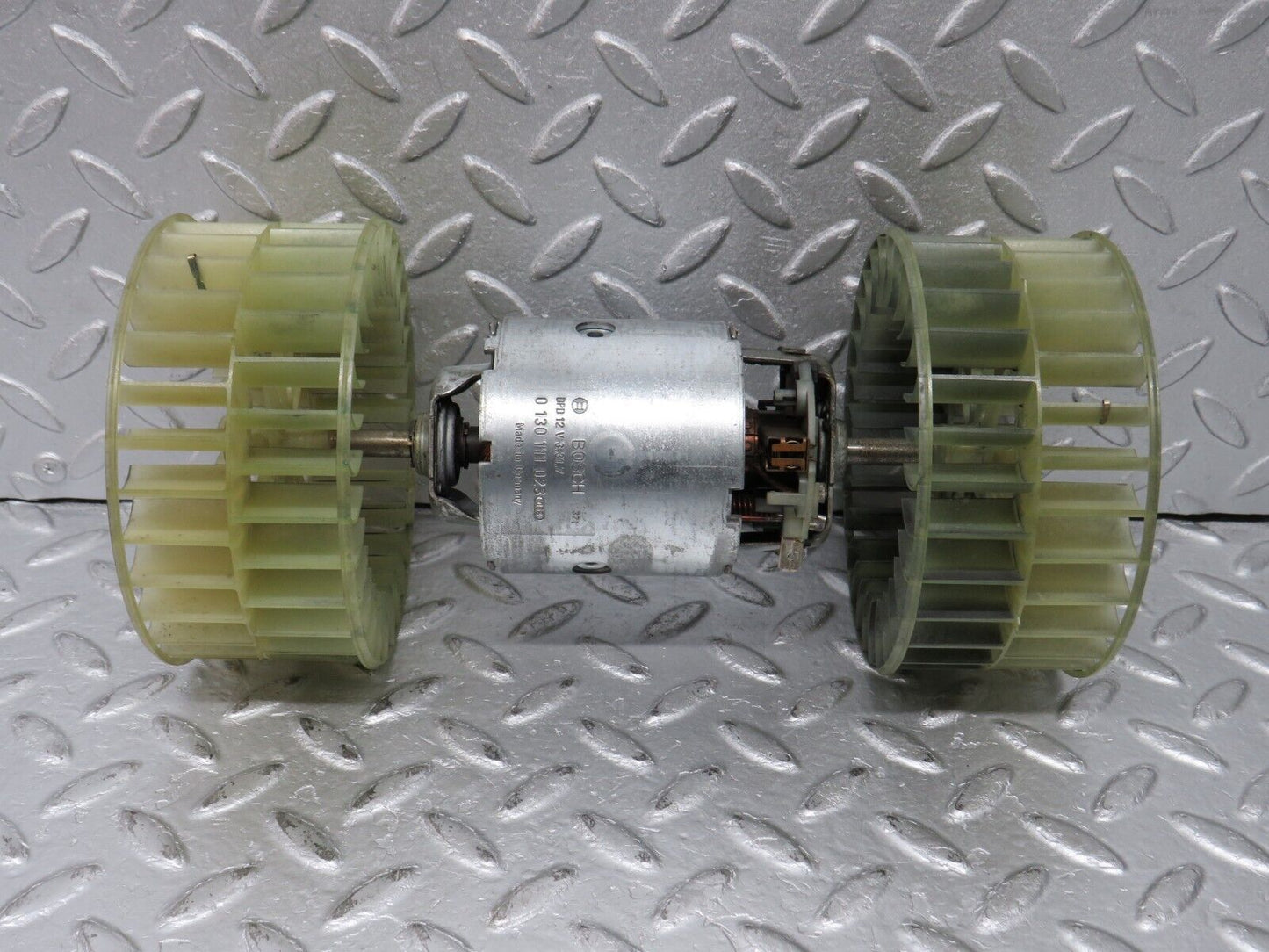 38468 Mercedes-Benz R129 280SL Coupe Heater Blower Motor Bosch 0130111023