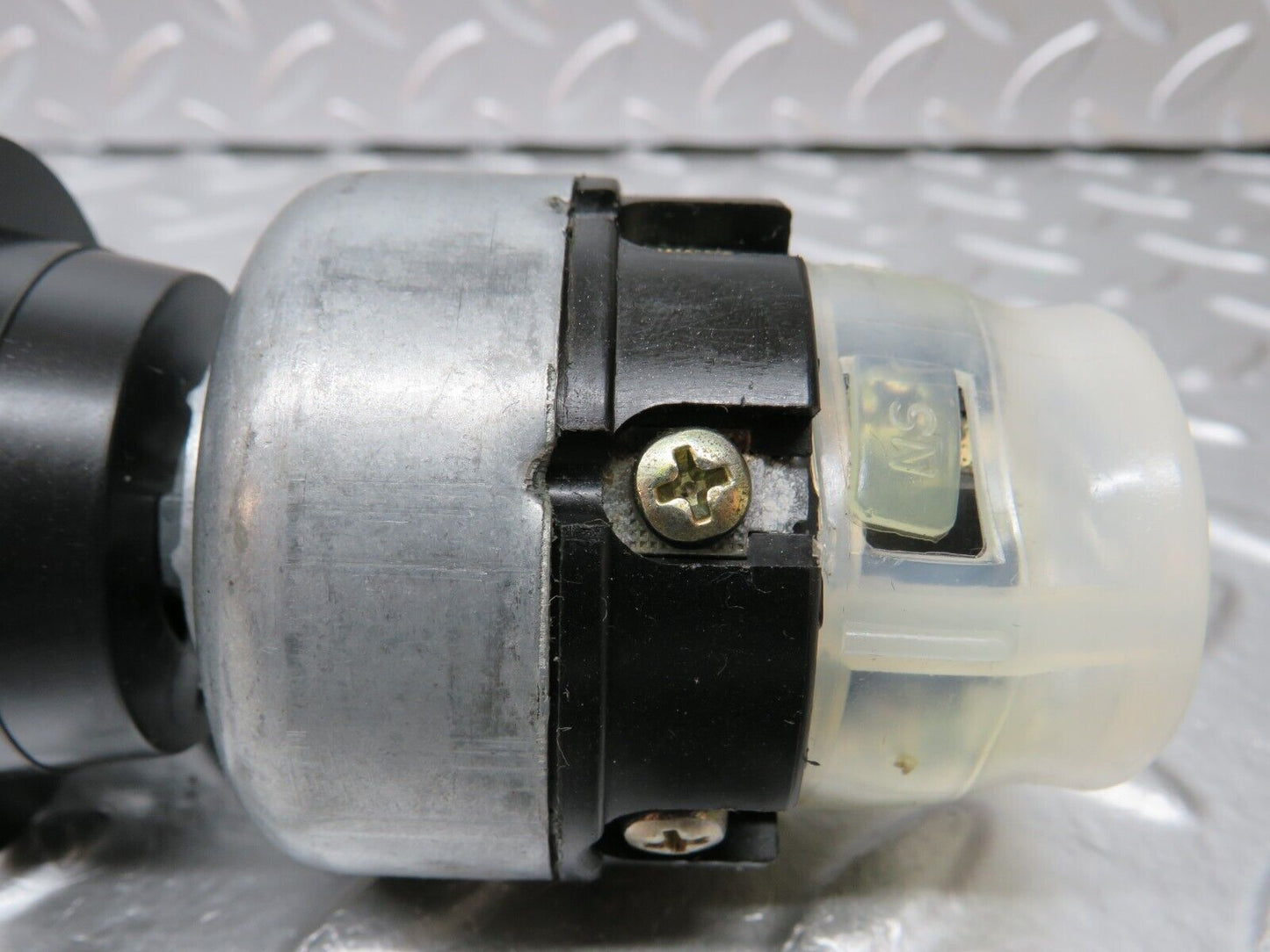 25587 Mercedes-Benz W123 200 Headlight Switch