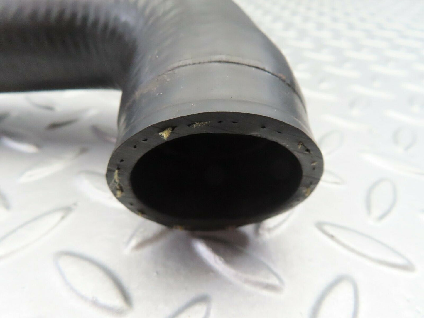 7150 Mercedes-Benz C107 350SLC Coupe Radiator Hose 1165013482