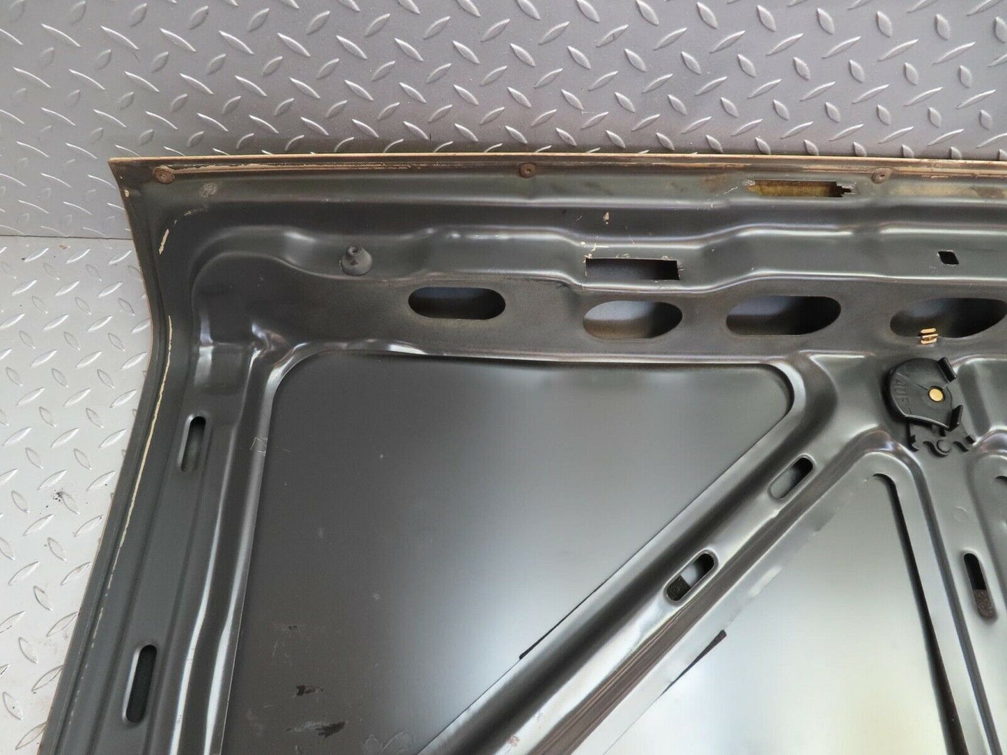 15815 Mercedes-Benz W123 280E Boot Lid Trunk Door