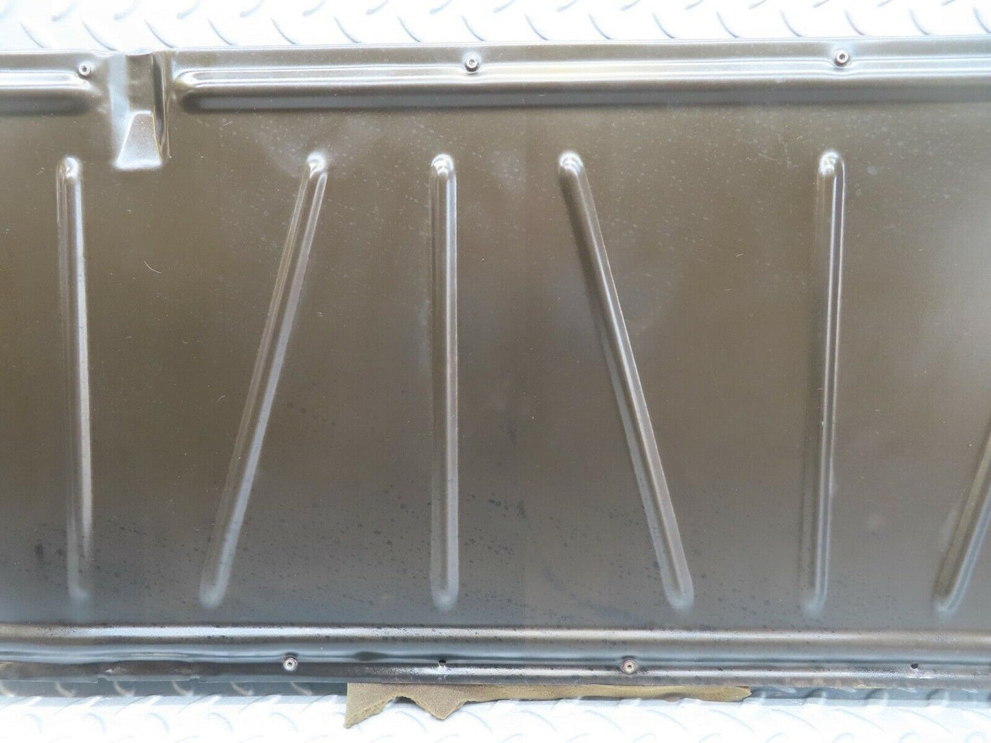16086 Mercedes-Benz W123 280E Fuel Tank Cover Plate