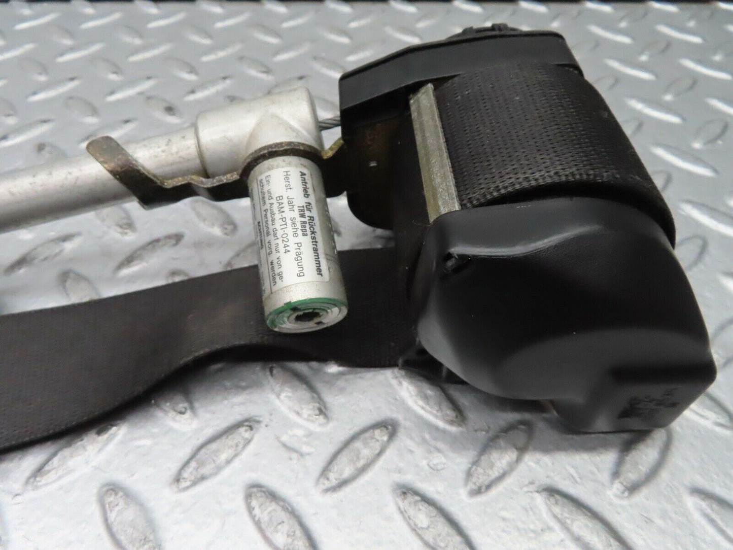 21593 Mercedes-Benz W126 300SE Front Left Seat Belt With Buckle 1268603986
