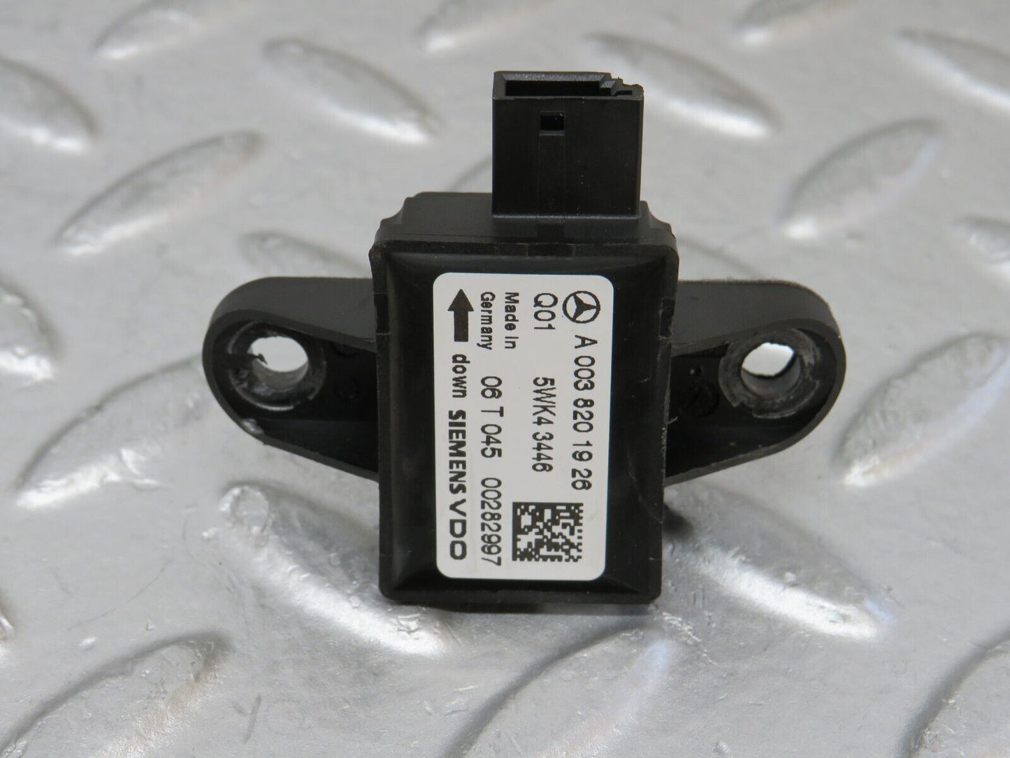 35126 Mercedes-Benz W221 Door Airbag Crash Sensor 0038201926