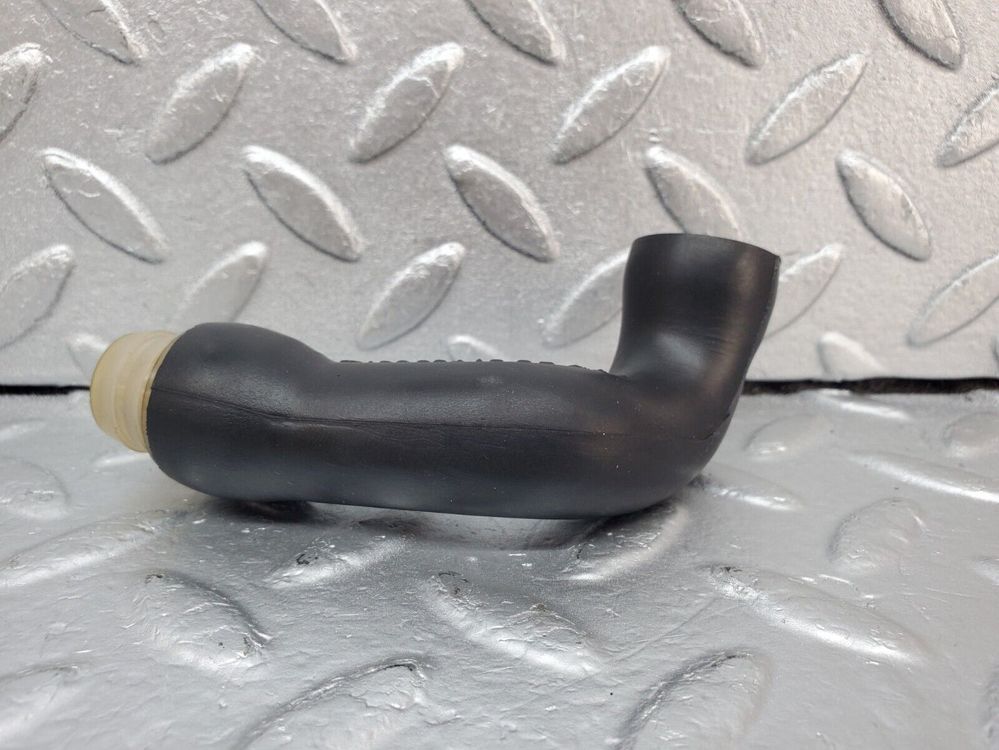 45128 Mercedes-Benz R129 300SL Coupe Idle Air Valve Pipe 1030941382