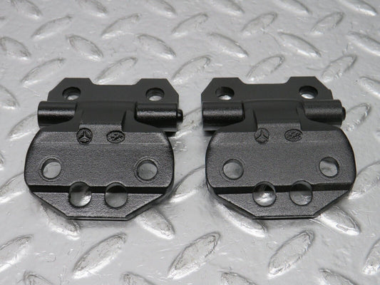 32557 Mercedes-Benz S124 300TE Wagon Door Hinge Right Side