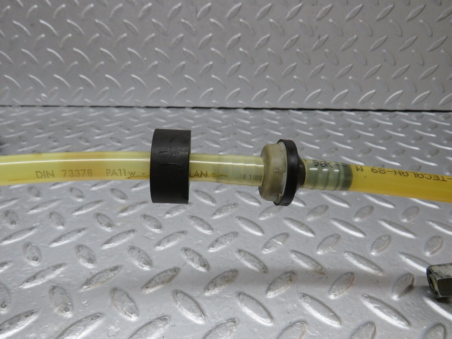 36300 Mercedes-Benz W126 420SE Brake Servo Vacuum Pipe
