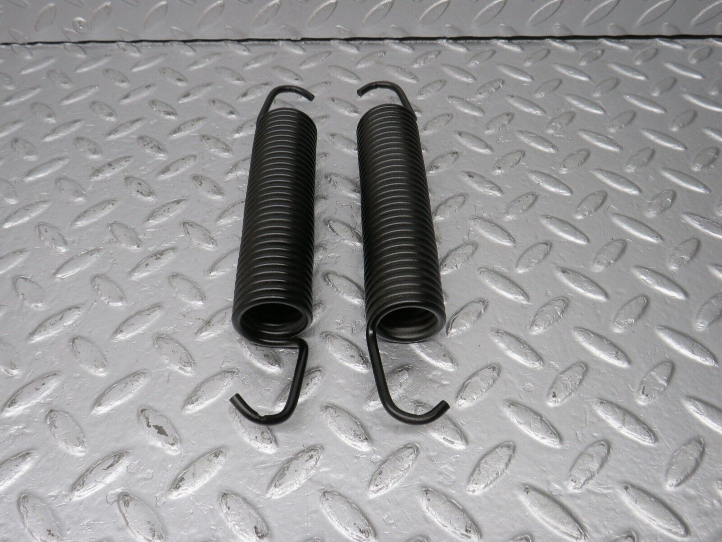 40545 Mercedes-Benz W123 300D Trunk Lid Hinge Spring 2x