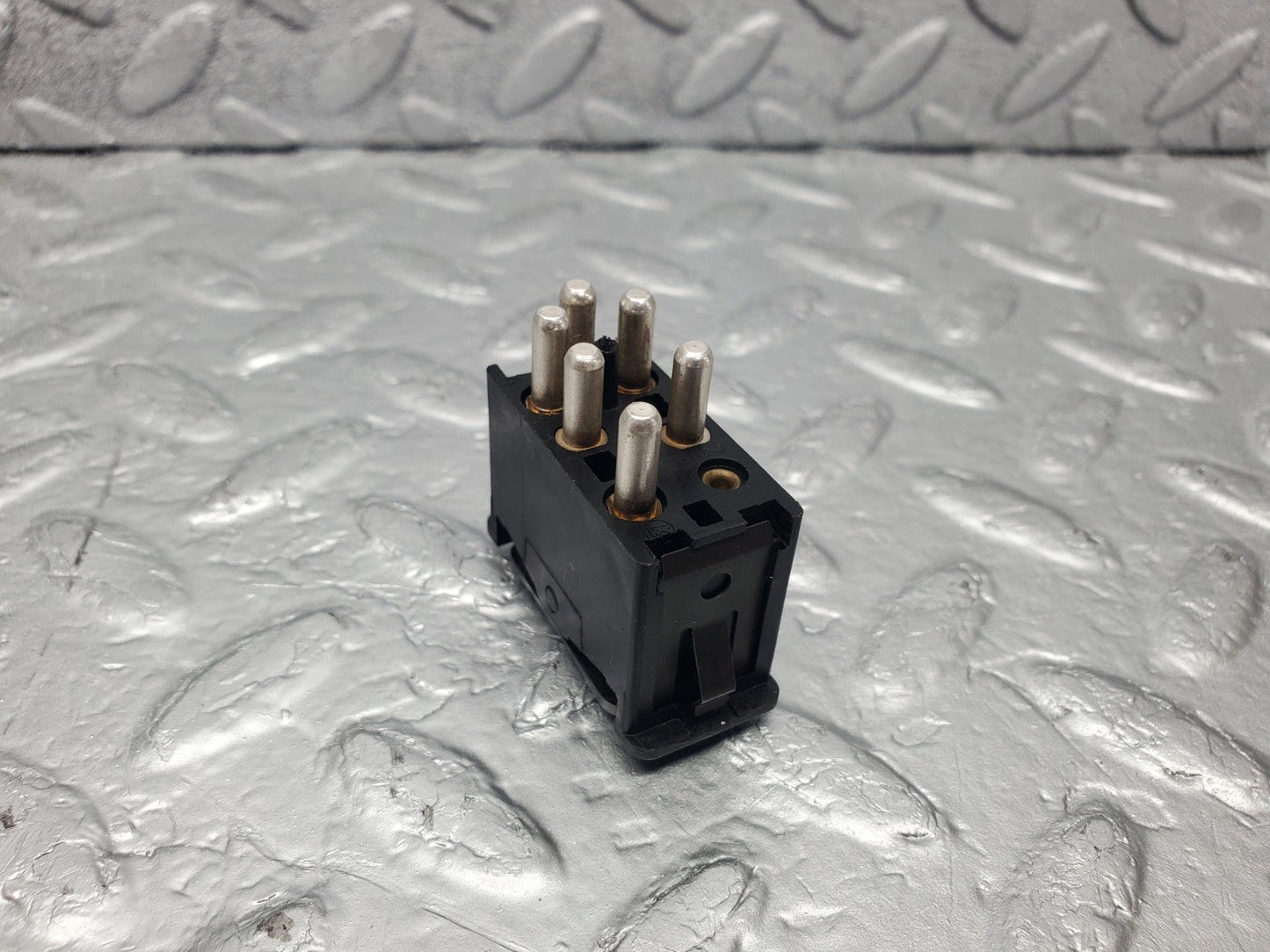W201 Baby Benz electric window switch rear right used OEM