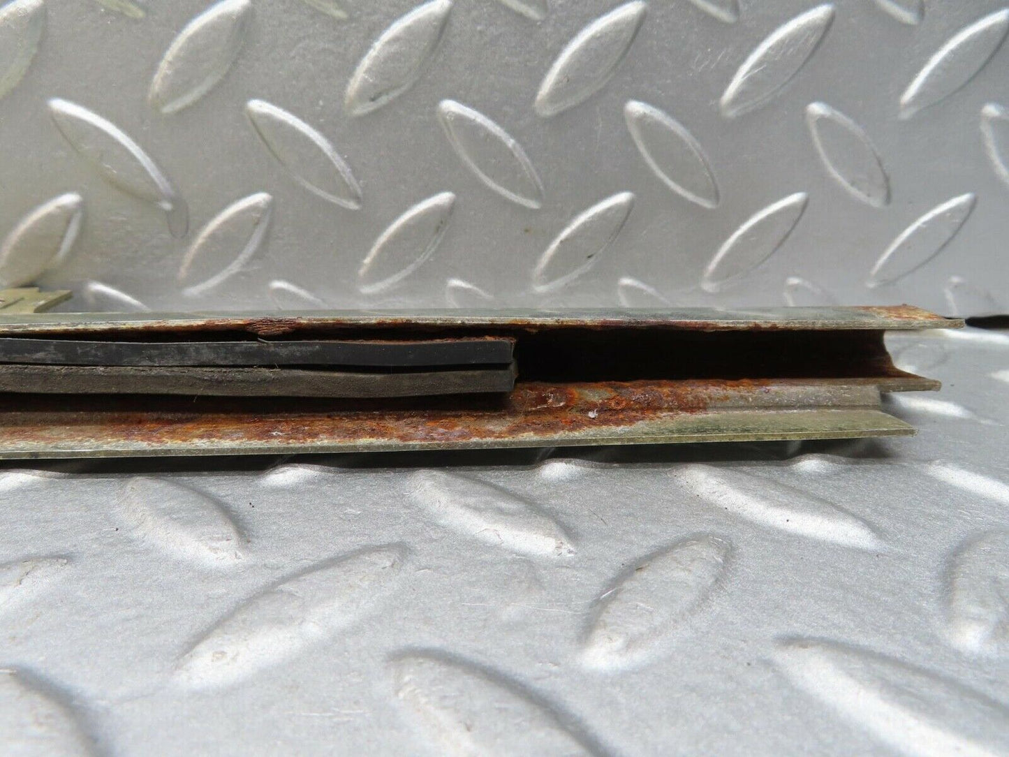 4059 Mercedes-Benz S123 200T Wagon Front Right Door Window Bottom Rail