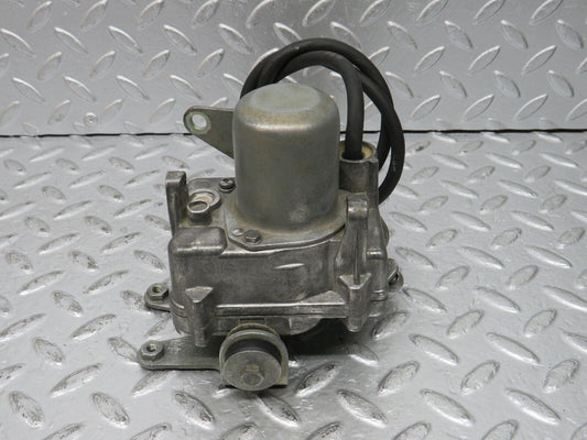32713 Mercedes-Benz S124 300TE Wagon Cruise Control Actuator 0025458632