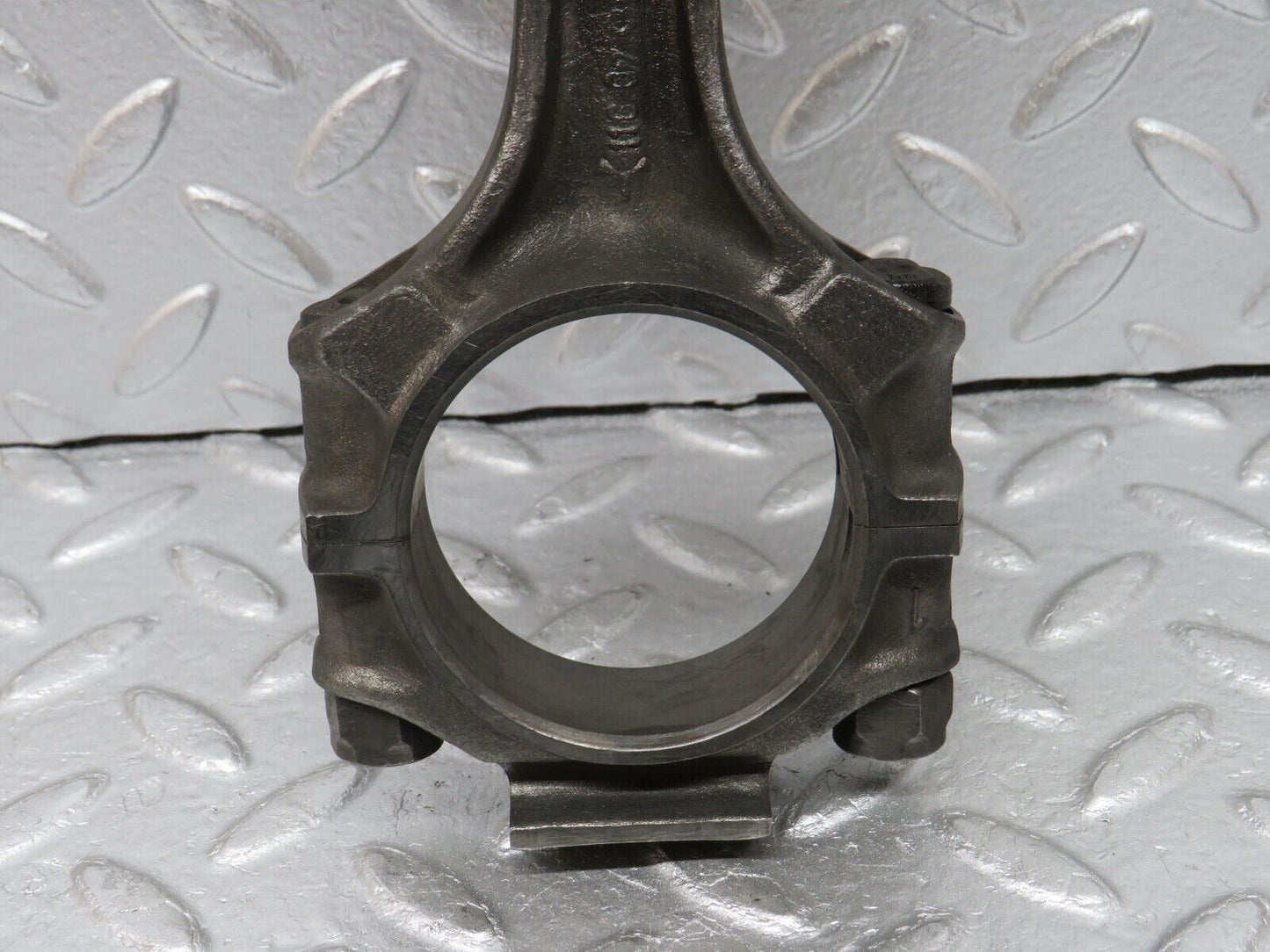 33037 Mercedes-Benz C107 R107 350 V8 Piston With Connecting Rod 92mm 11607
