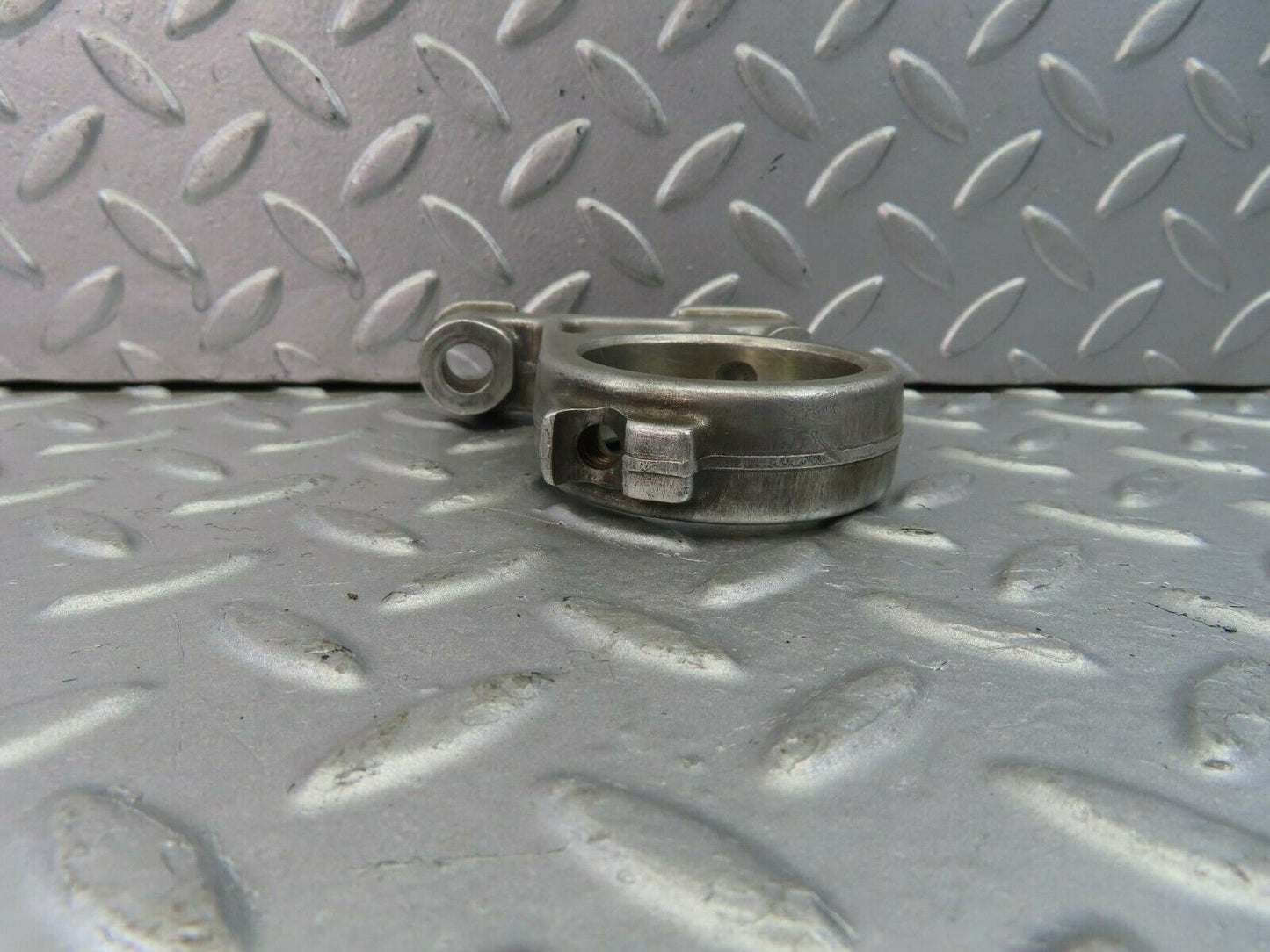 8977 Mercedes-Benz R107 Camshaft Tower Bearing 1160512112