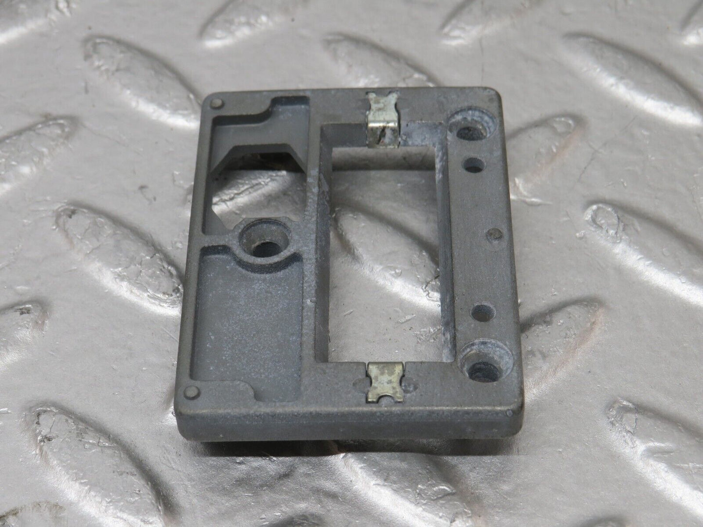34771 Mercedes-Benz W210 320E Rear View Mirror Bracket