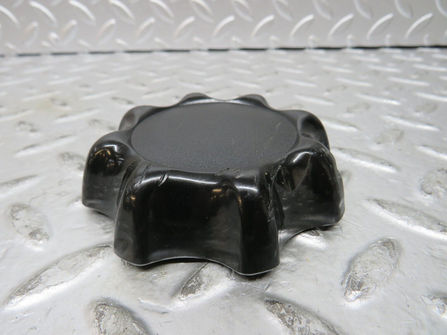 27447 Mercedes-Benz W123 280E Seat Backrest Recline Handle Knob 0009181026