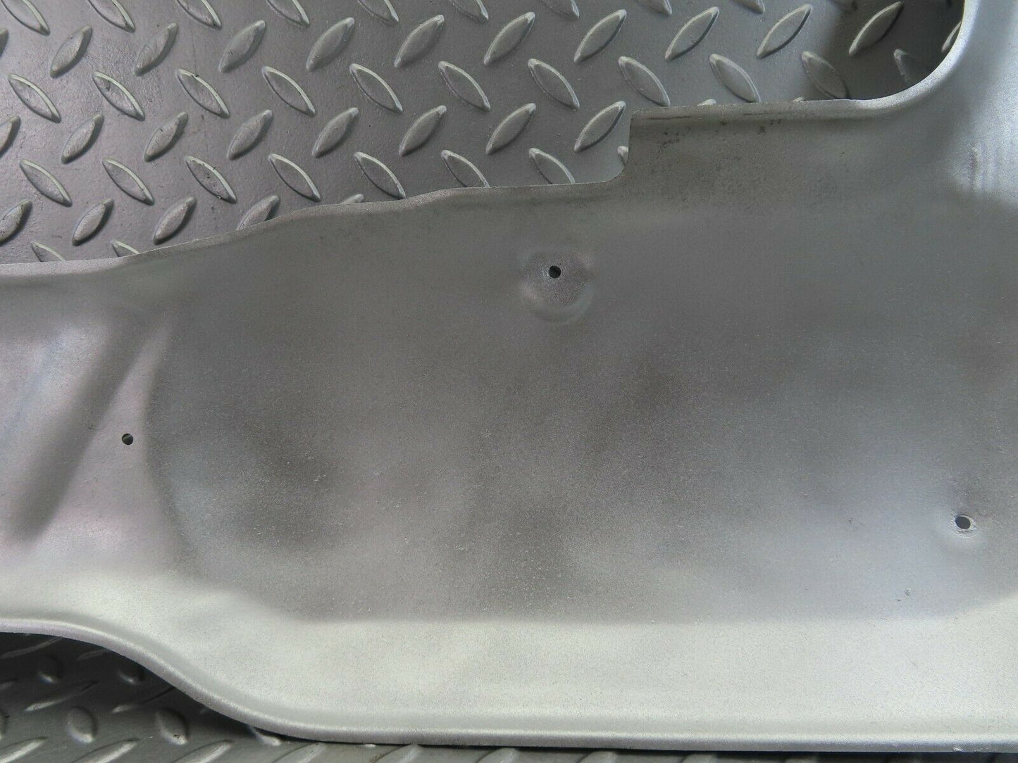 7678 Mercedes-Benz S123 230TE Wagon Exhaust Heat Shield