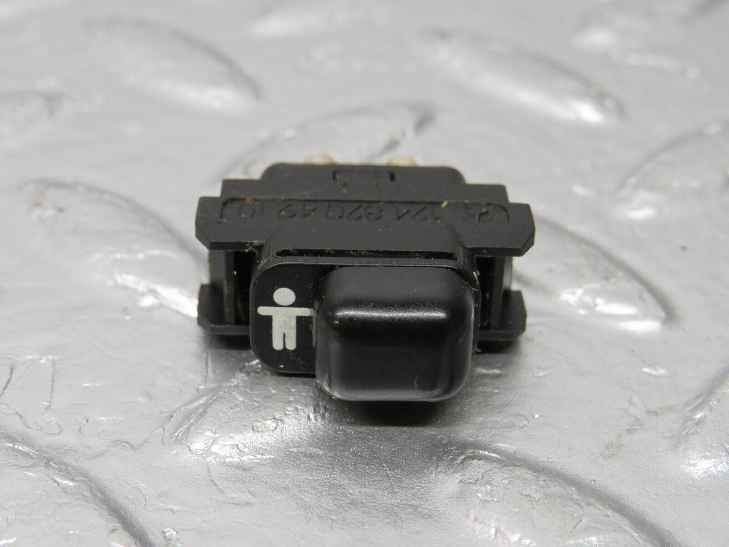 34057 Mercedes-Benz W124 260E Child Lock Control Switch 1248204910