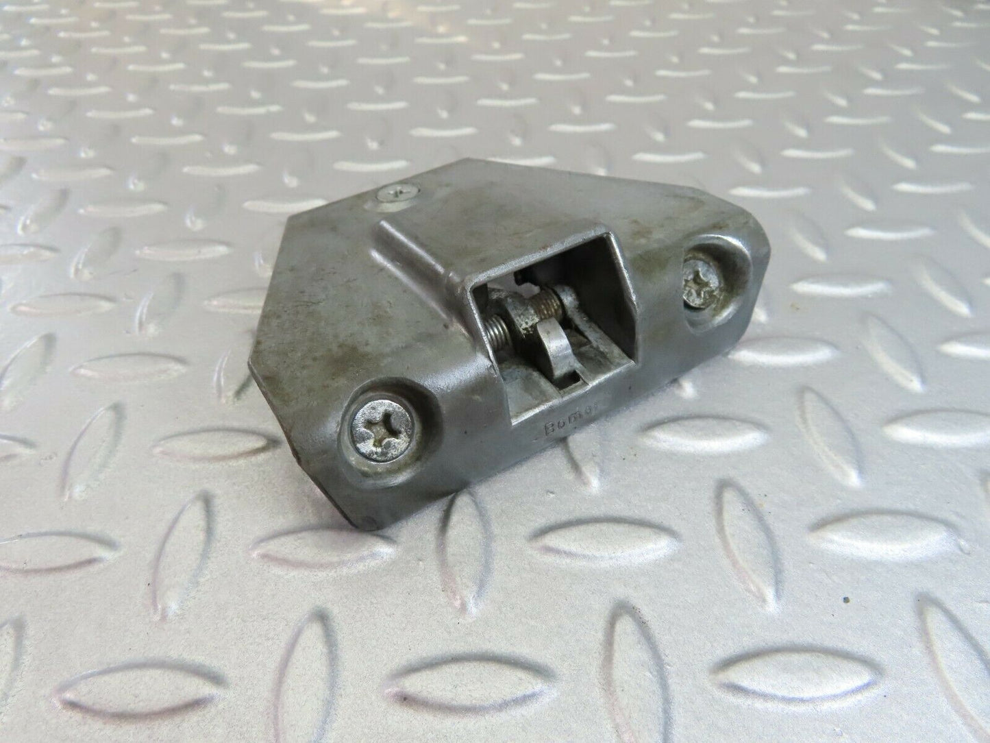 7893 Mercedes-Benz W115 220D Boot Latch Lock