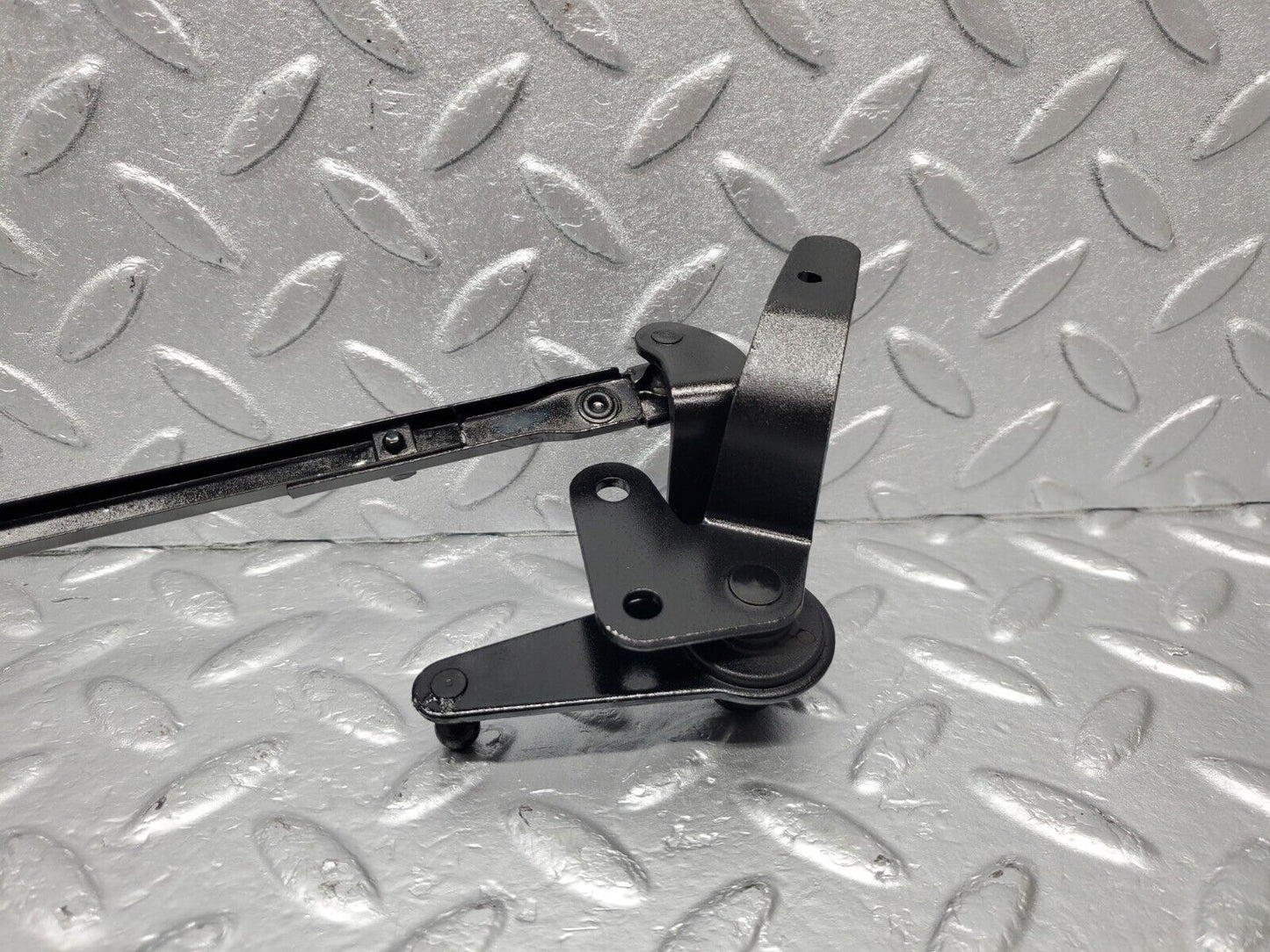 46724 Mercedes-Benz C123 280CE Coupe Throttle Linkage
