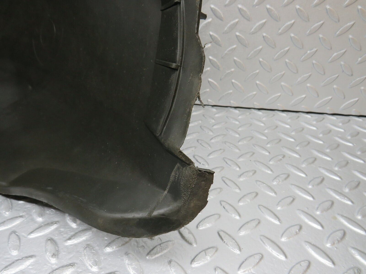 39383 Mercedes-Benz R129 320SL Coupe Rear Right Inner Fender Wing Wheel Arch Lining 1296980630