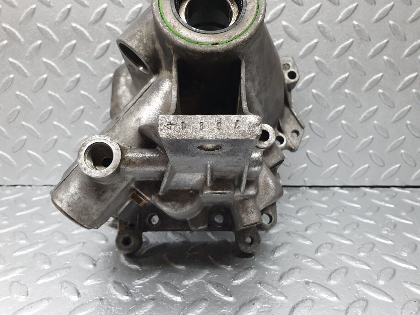 41320 Mercedes-Benz W123 300D Automatic Gearbox Rear Housing 722.118 1152709311
