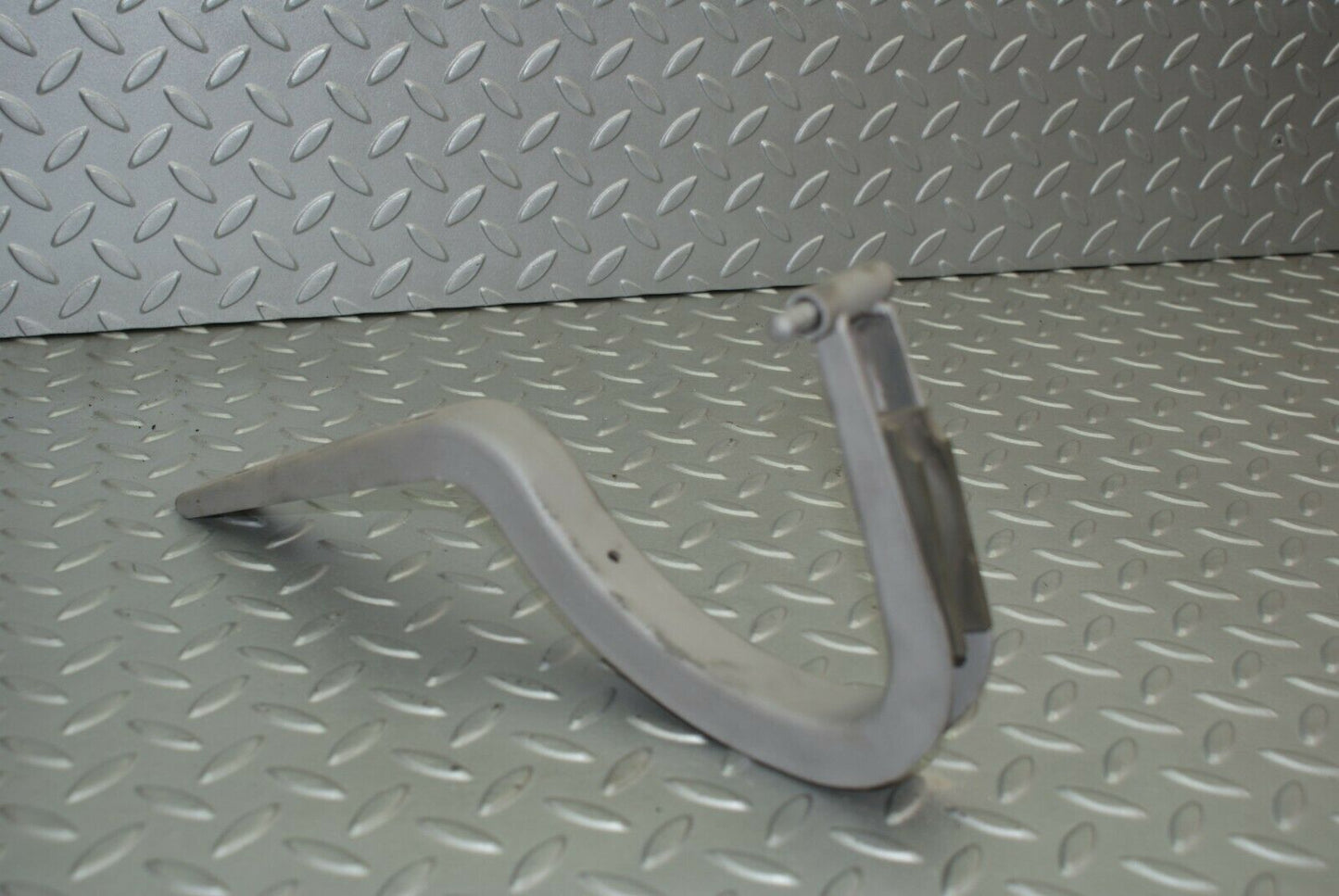 2709 Mercedes-Benz C107 350SLC Coupe Trunk Lid Hinges Right Side