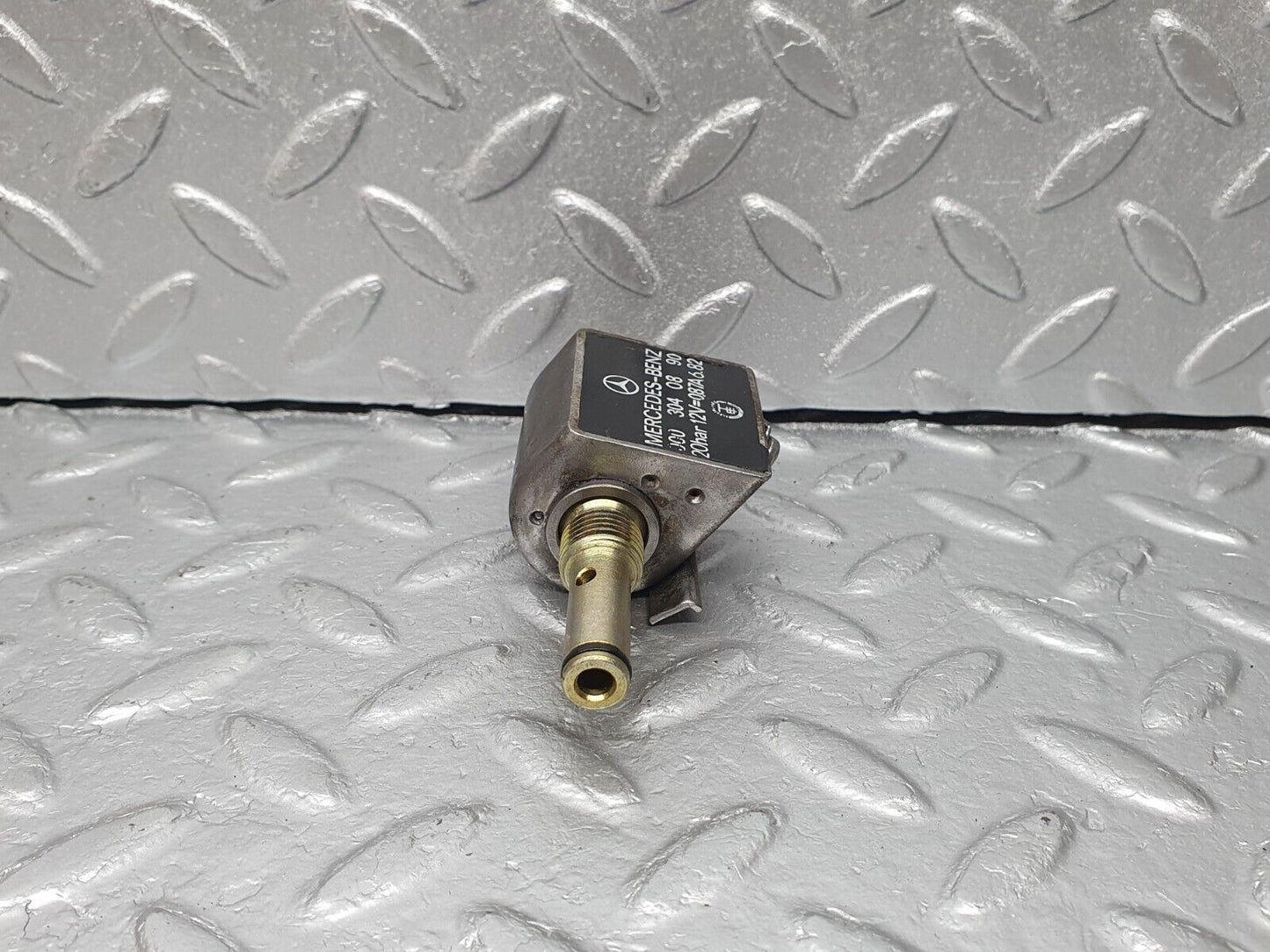 41303 Mercedes-Benz W123 300D Automatic Gearbox Solenoid Valve 722.118 0003040890