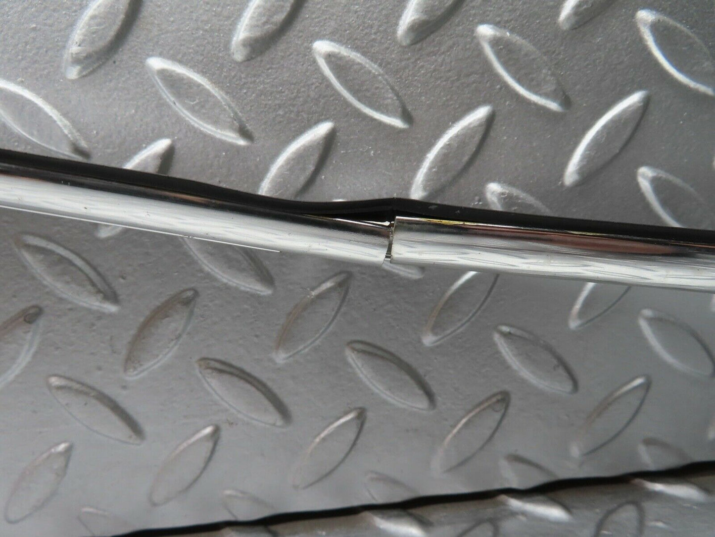20954 Mercedes-Benz W114 250CE Coupe Roof Chrome Moulding Trim Right Side