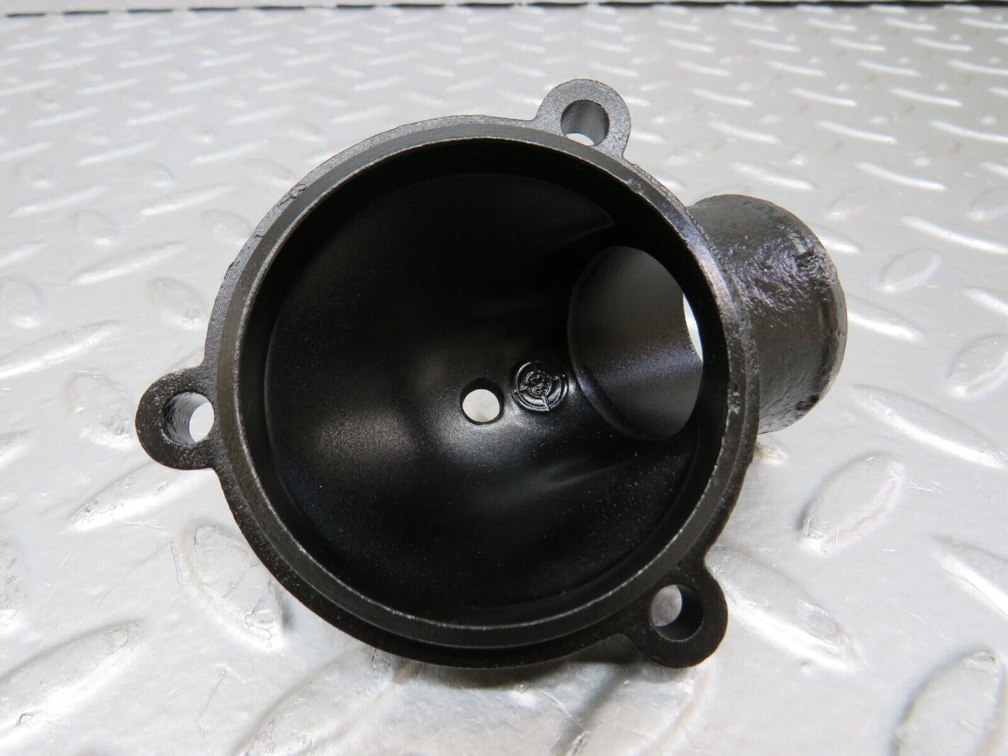 25550 Mercedes-Benz W123 200 Thermostat Housing 1022030374