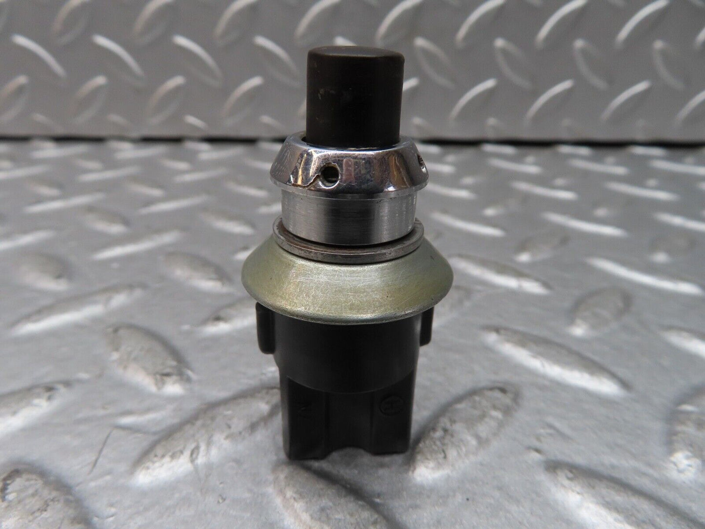 18979 Mercedes-Benz W121 190b Ponton Starter Button Switch