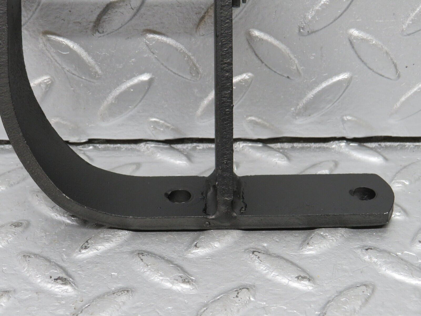 40442 Mercedes-Benz W110 230 Mount Support Bracket