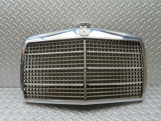 4580 Mercedes-Benz W114 280CE Coupe Bonnet Grill Chrome