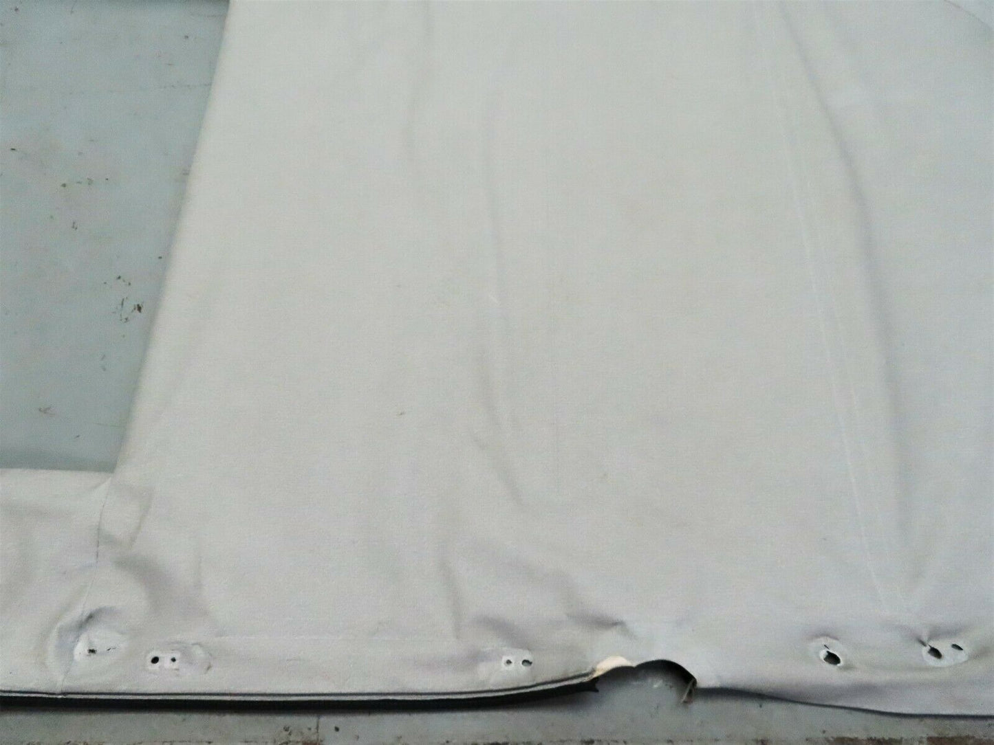 6720 Mercedes-Benz S124 E220 Wagon Roof Headlining