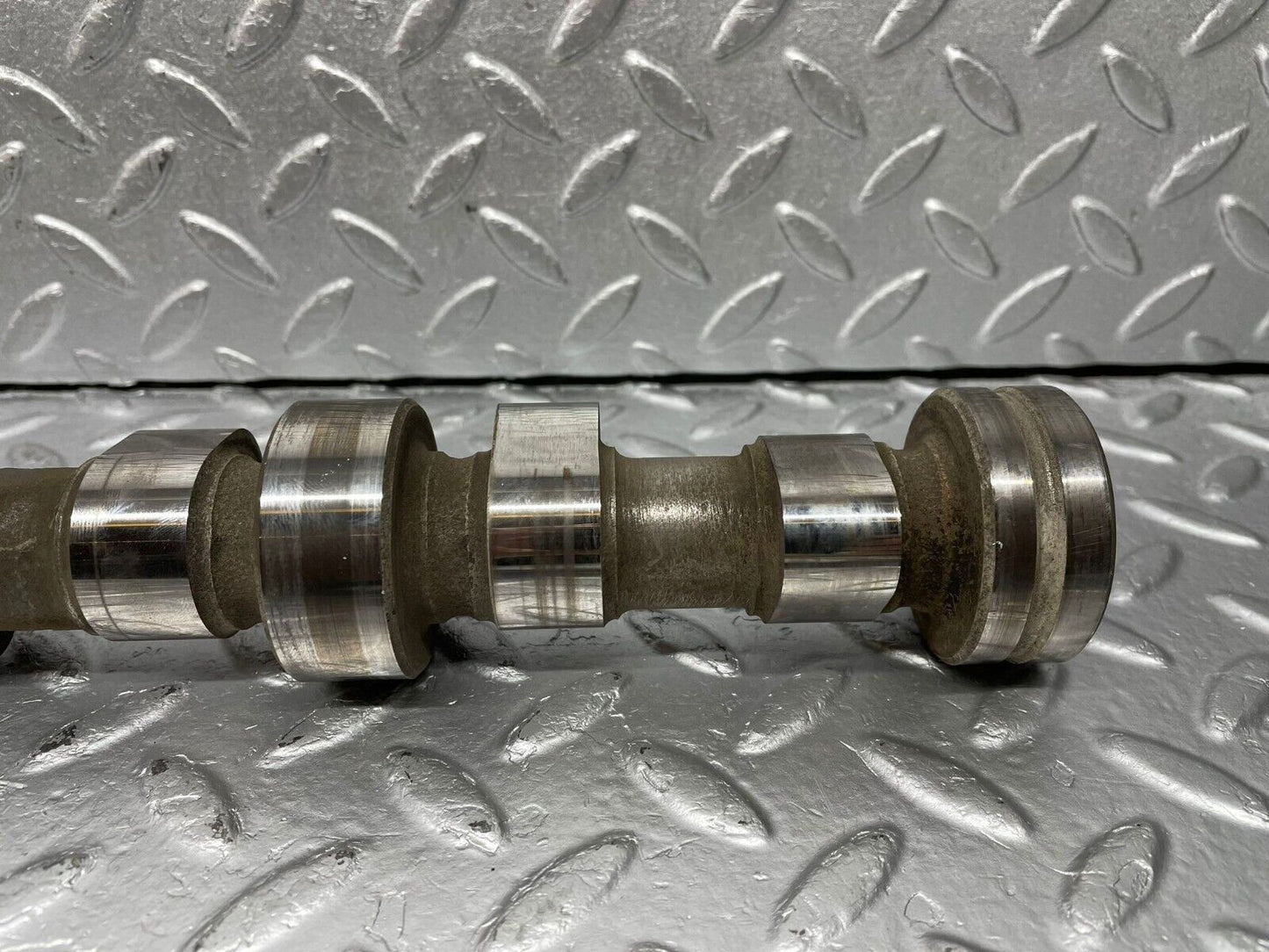 39951 Mercedes-Benz R107 350SL Coupe Camshaft Left Side