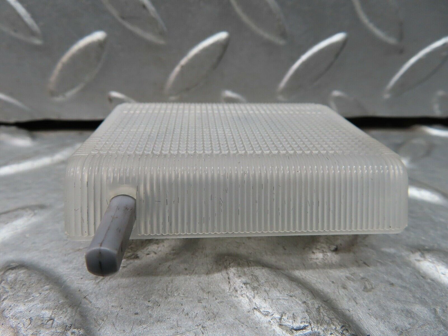 19405 Mercedes-Benz C140 CL420 Coupe Glove Box Light 1408200101