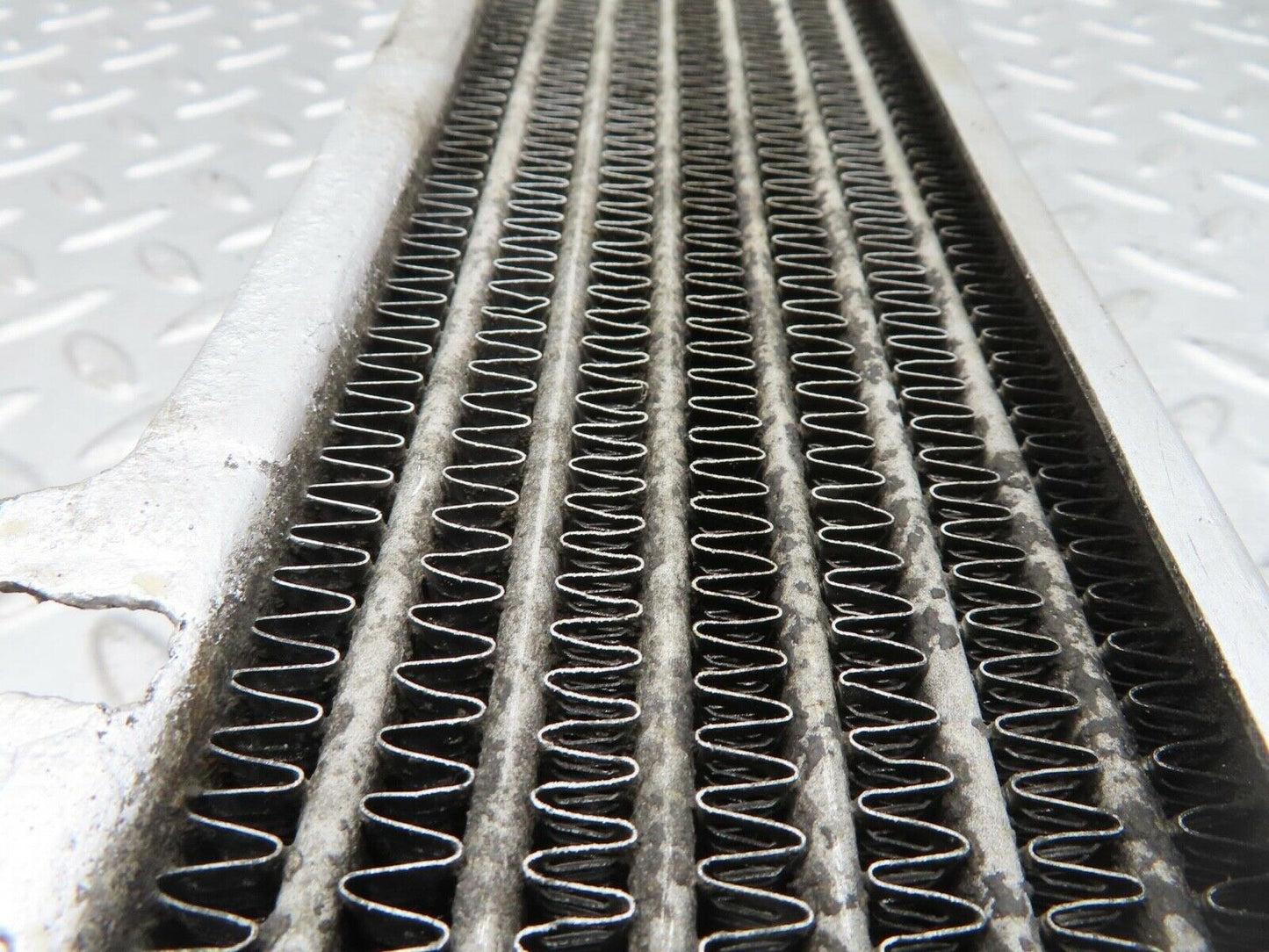 12436 Mercedes-Benz W108 280SE 3.5 Oil Cooler Radiator Behr 1161800465