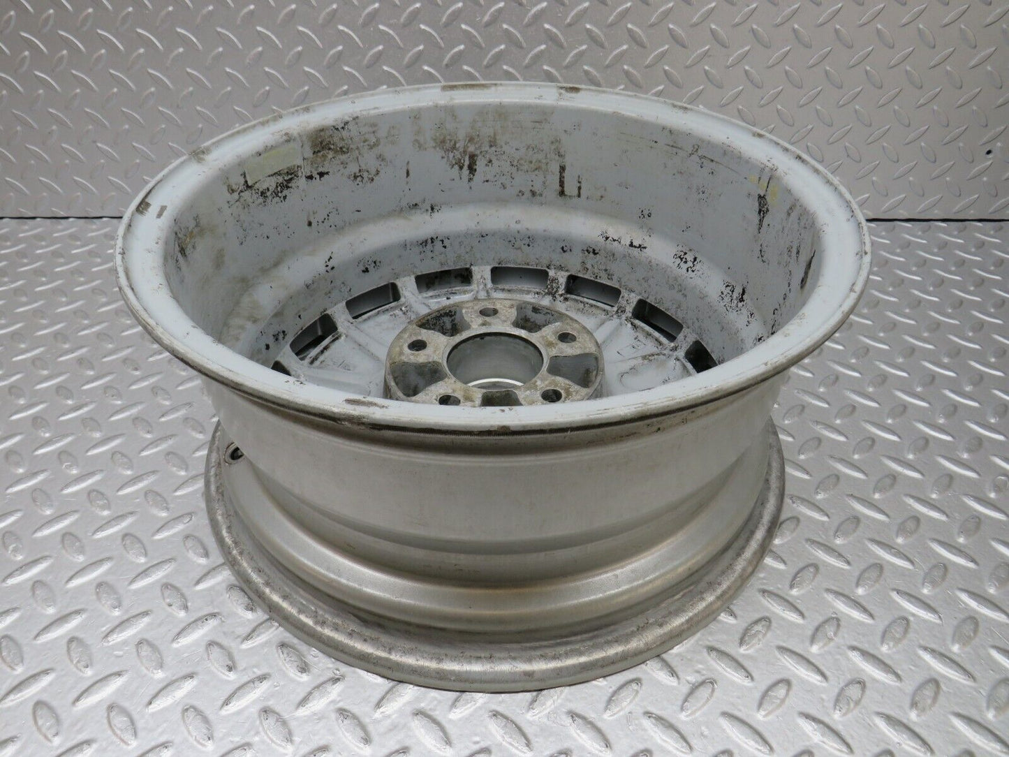 36918 Mercedes-Benz Alloy Wheel 6.5Jx15 H2 ET30