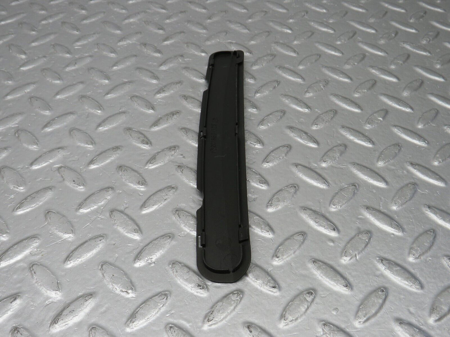 38858 Mercedes-Benz W201 190E 2.6L Windscreen Washer Nozzle Cover Trim 2018891325