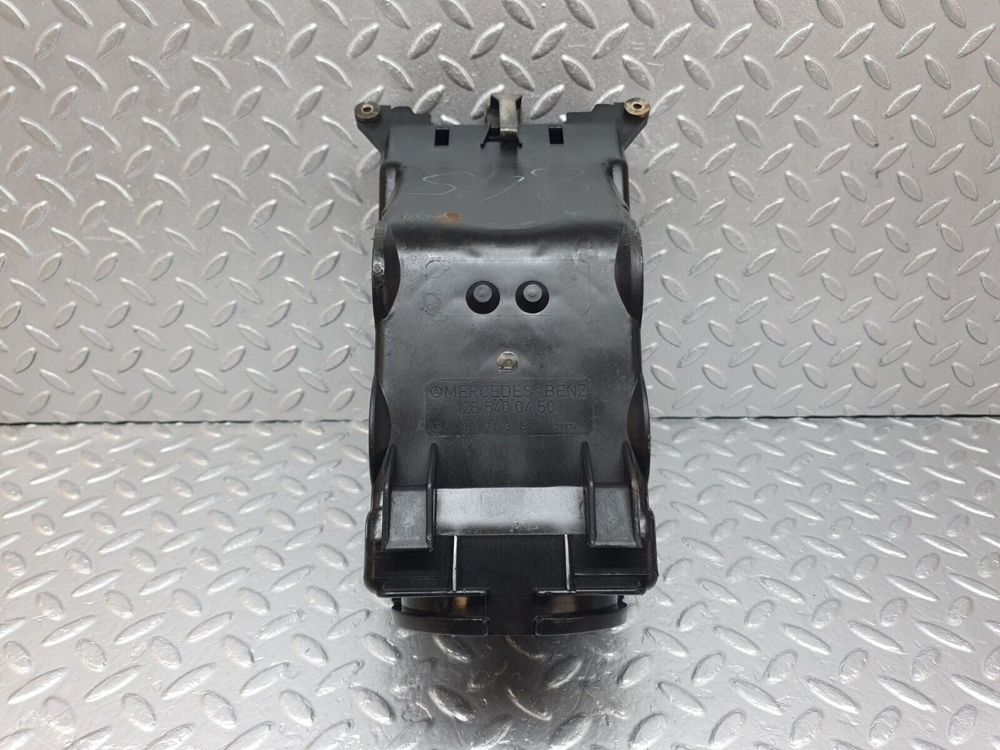 43593 Mercedes-Benz C126 380SEC Coupe Fuse Box Housing 1265400082 1265400450