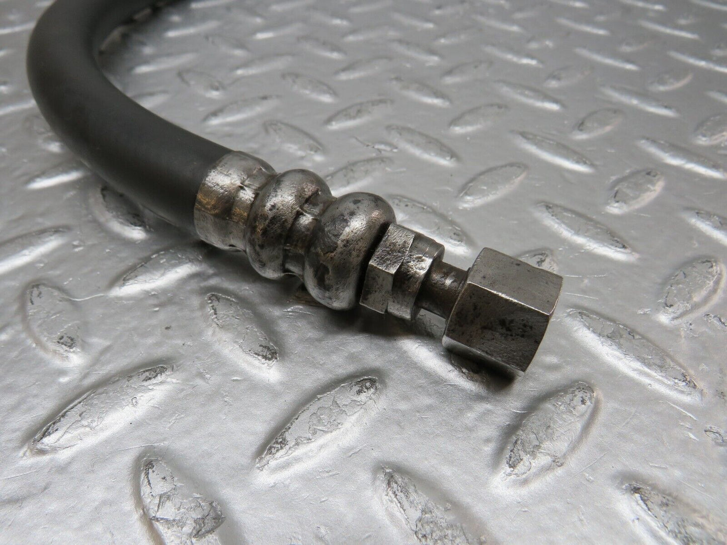 34177 Mercedes-Benz W124 260E Oil Hose Pipe