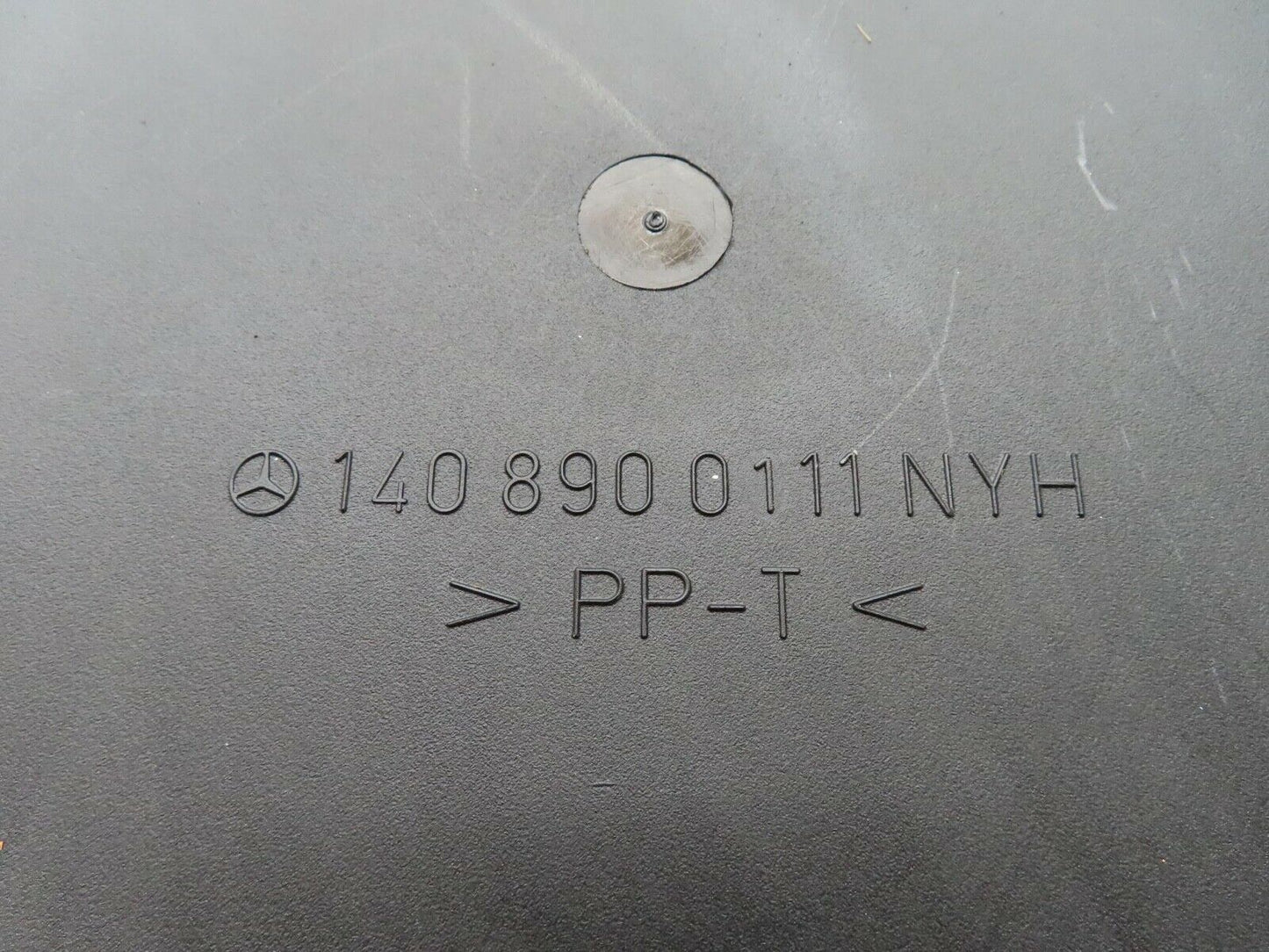 14856 Mercedes-Benz W140 S320 Trunk Tool Holder 1408900111