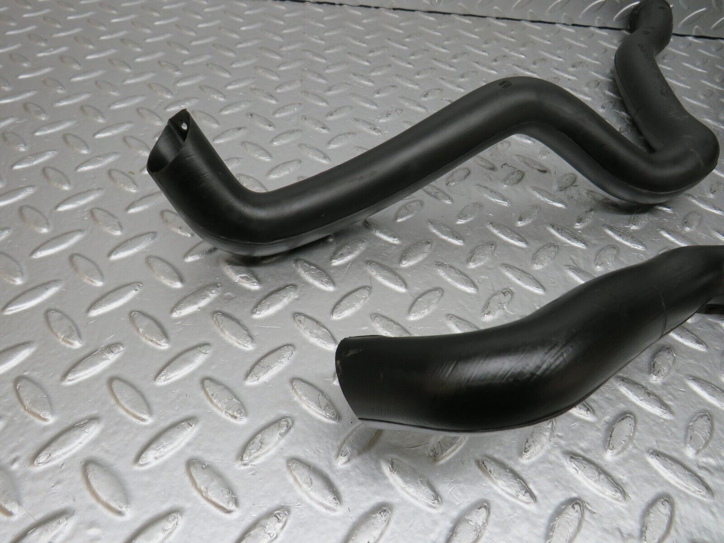 33425 Mercedes-Benz W202 C180 Water Drain Hose Pair 2026280094 2026280194