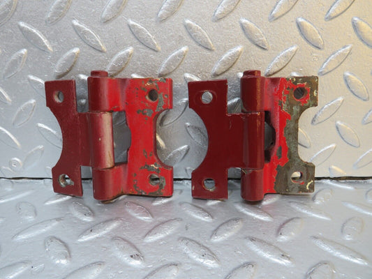 40030 Mercedes-Benz R107 350SL Door Hinge Right Side