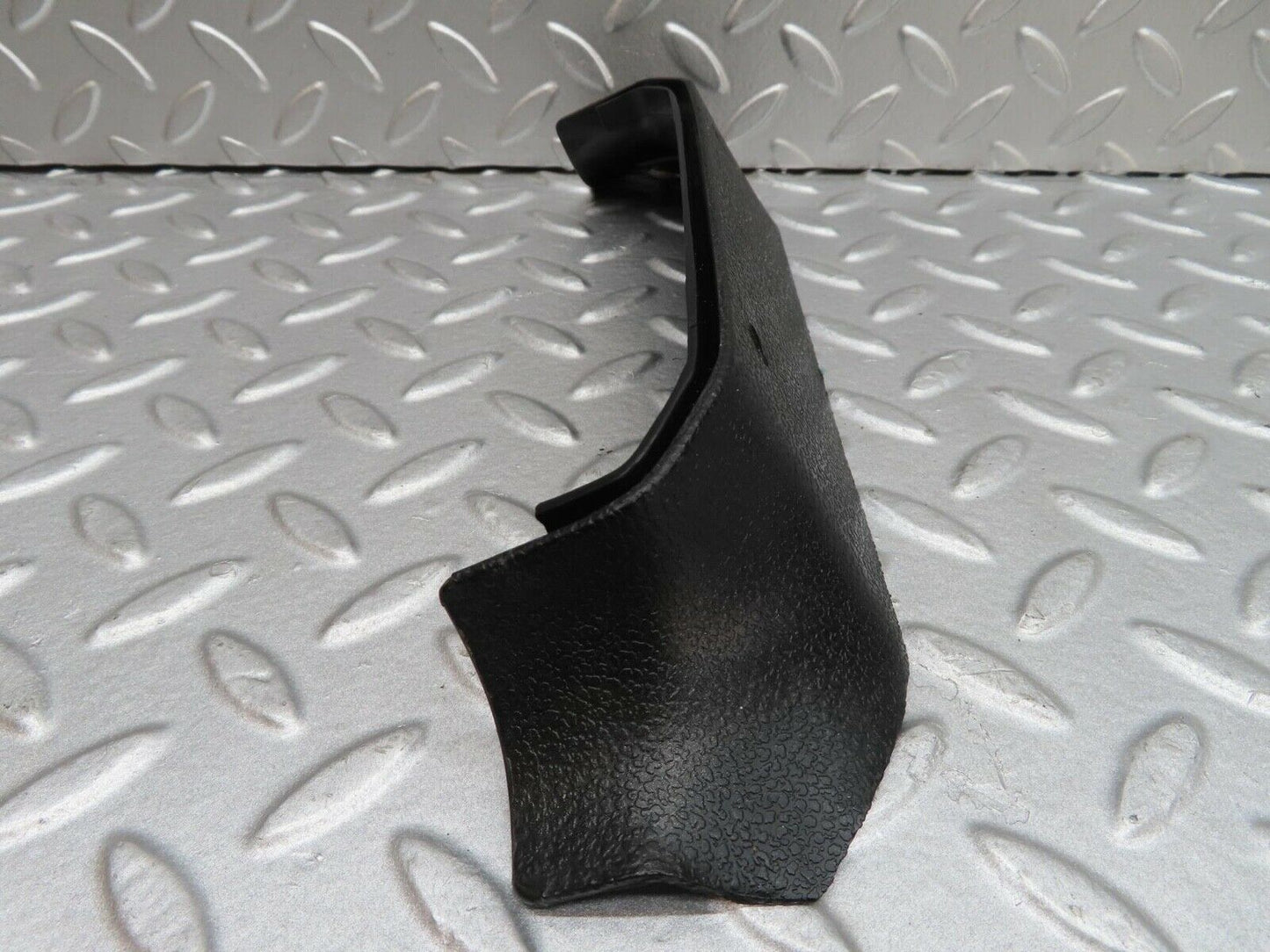 14284 Mercedes-Benz W116 350SE B Pillar Bottom Cover Right Side 1166920222