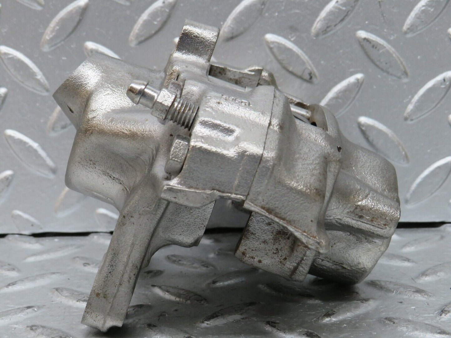27649 Mercedes-Benz S124 300TE Wagon Rear Left Brake Caliper