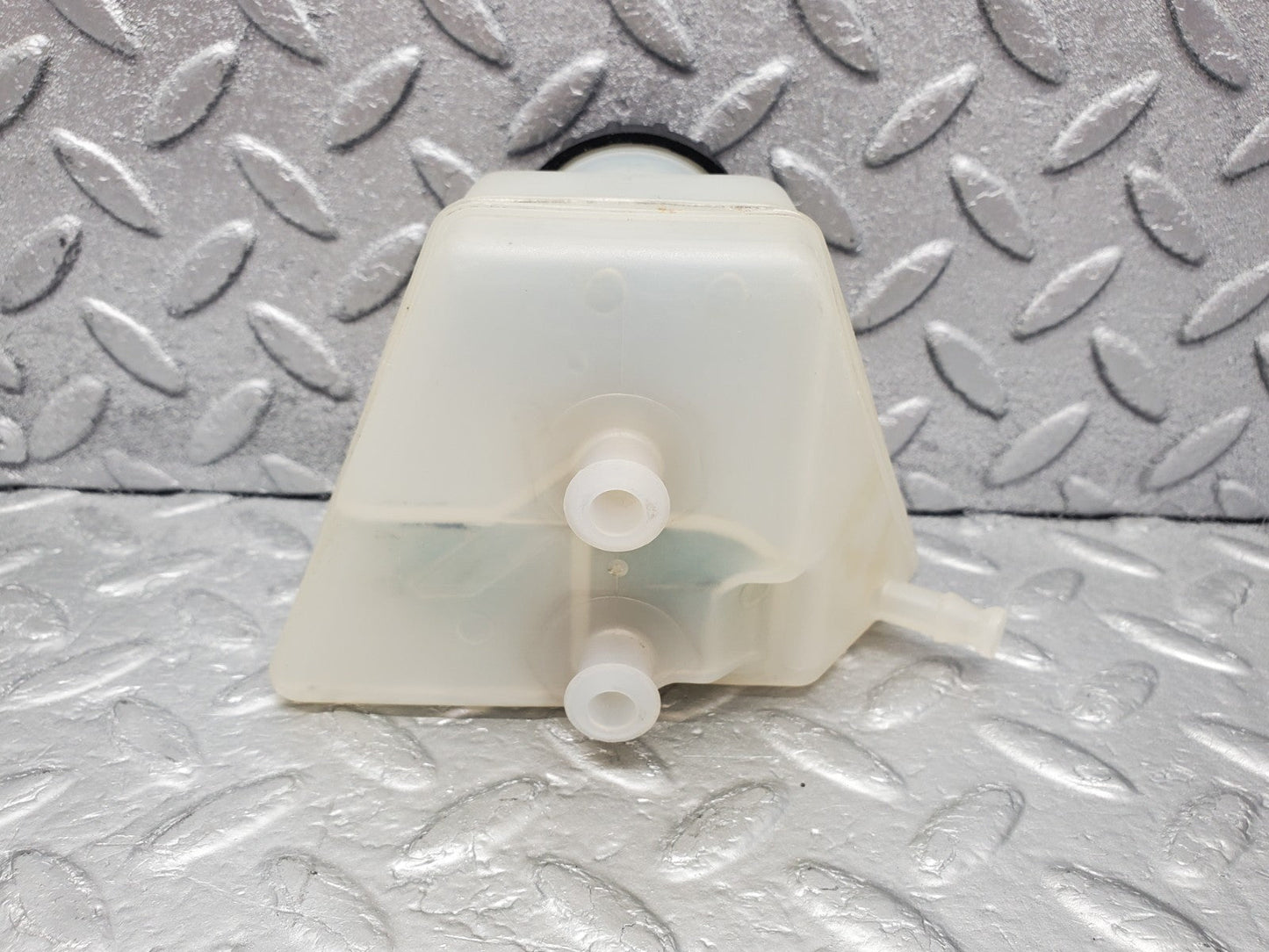 W201 Baby Benz brake fluid reservoir tank used OEM