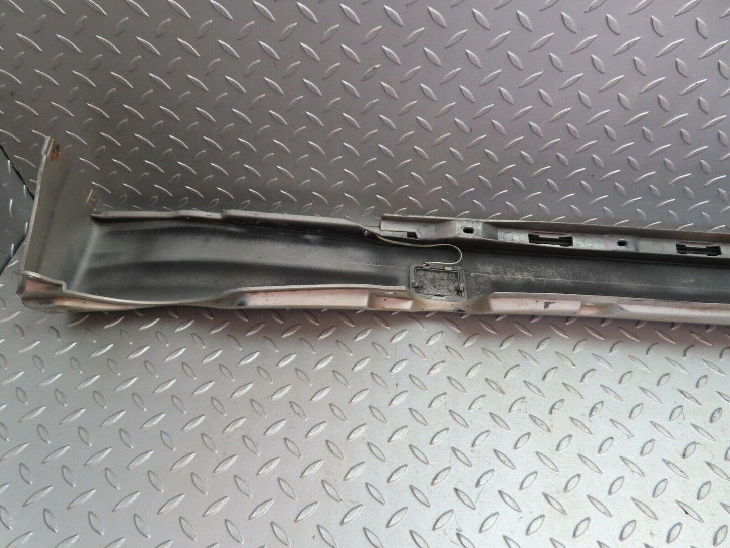 19749 Mercedes-Benz C140 CL420 Coupe Side Skirt Right Side Silver 1406901640