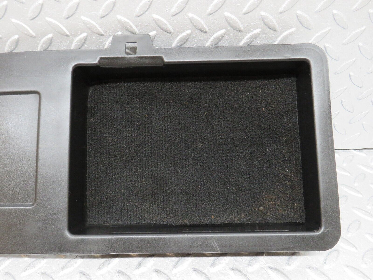 35994 Mercedes-Benz W126 420SE Rear Right Parcel Shelf Storage 1268430407
