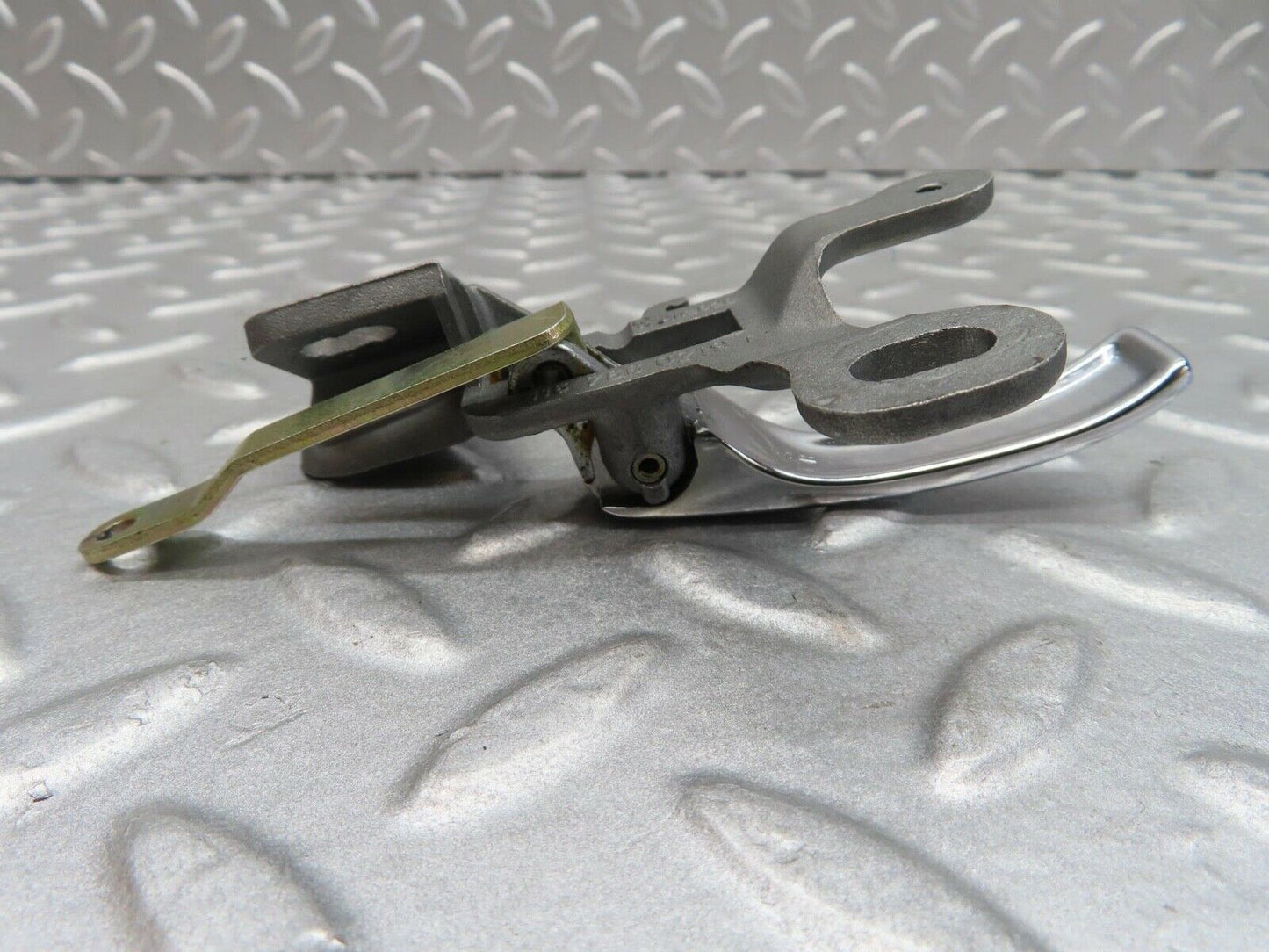 14201 Mercedes-Benz W116 350SE Right Interior Door Handle Chrome 1157660219